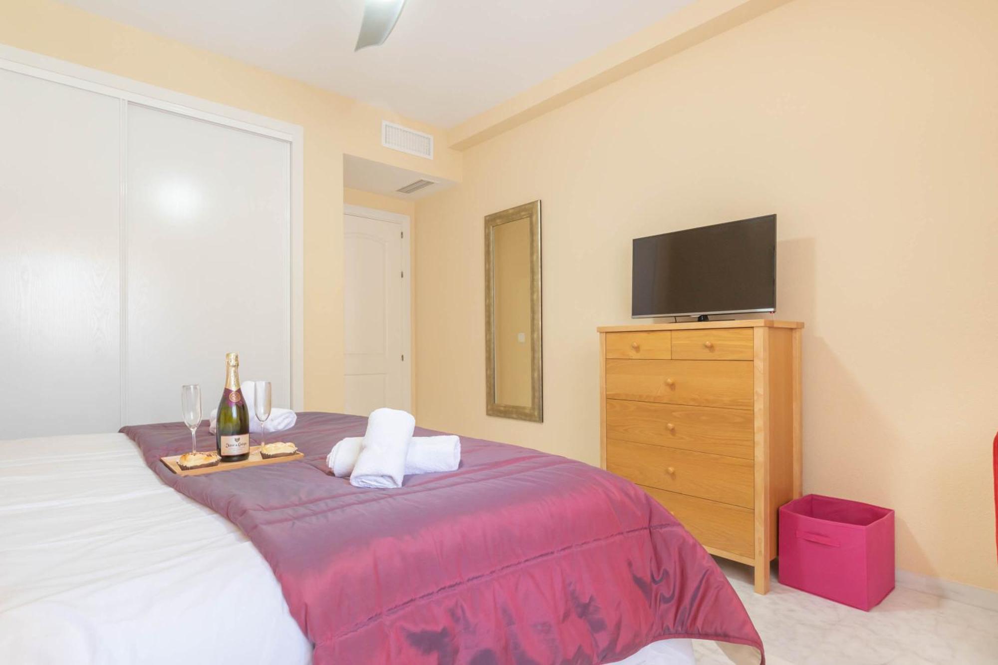 Reserva De Marbella- Happy Apartemen